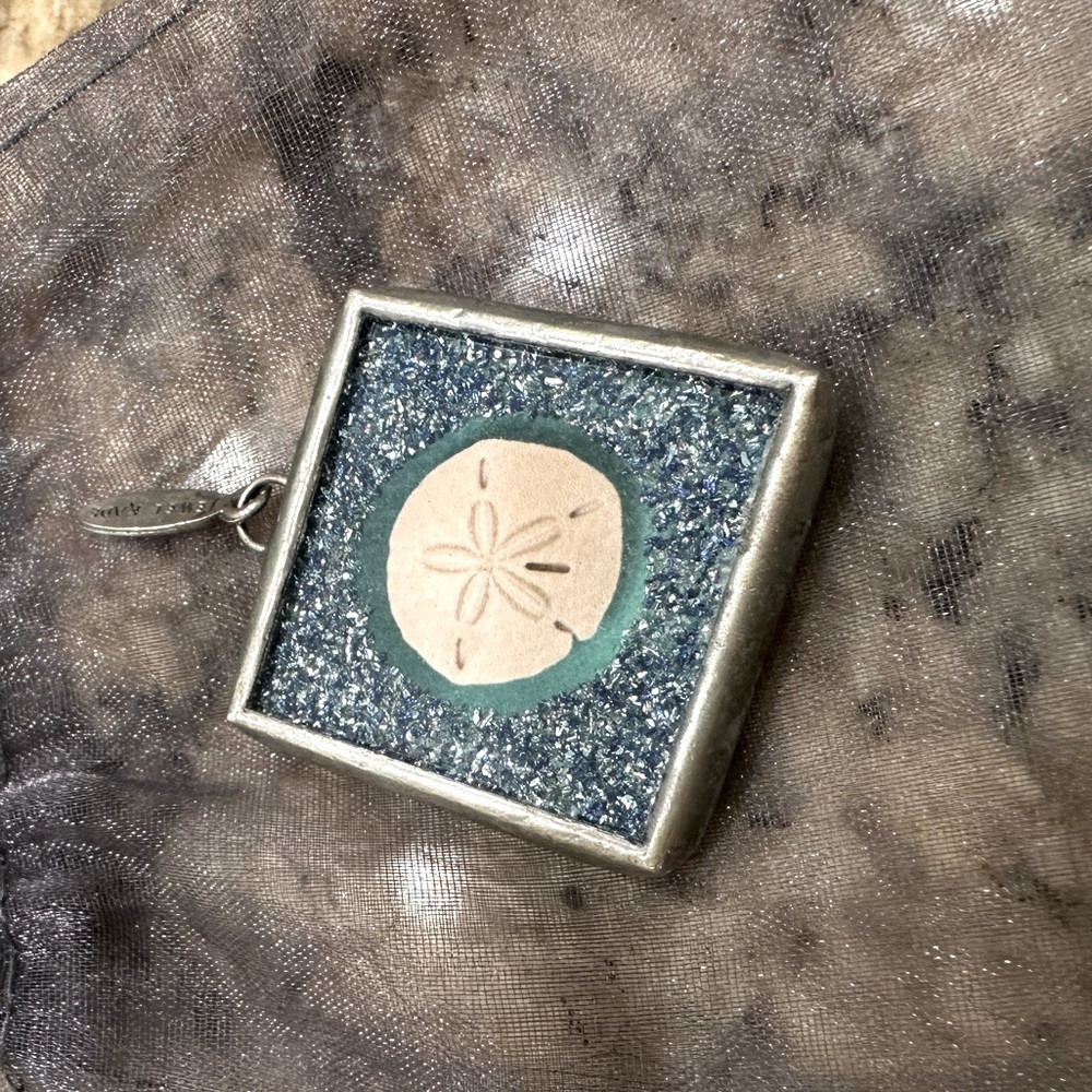 Jewel Kade pendant